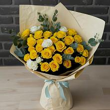 Букет цветов из:  Розы #REPLACE_PRED# Первоавгустовском