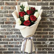 Букет цветов из:  Розы в Первоавгустовском