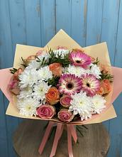 Букет цветов из:  Розы, Герберы и Хризантемы в Первоавгустовском