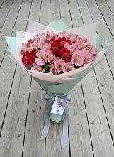 Букет цветов из:  Альстромерии в Первоавгустовском