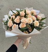 Букет Кремовые розы Латте в Первоавгустовском