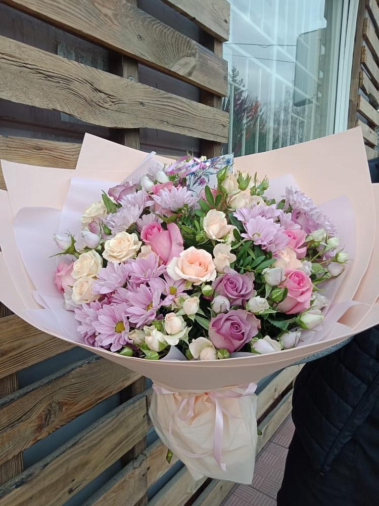 Букет цветов из: Розы и Хризантемы в Первоавгустовском