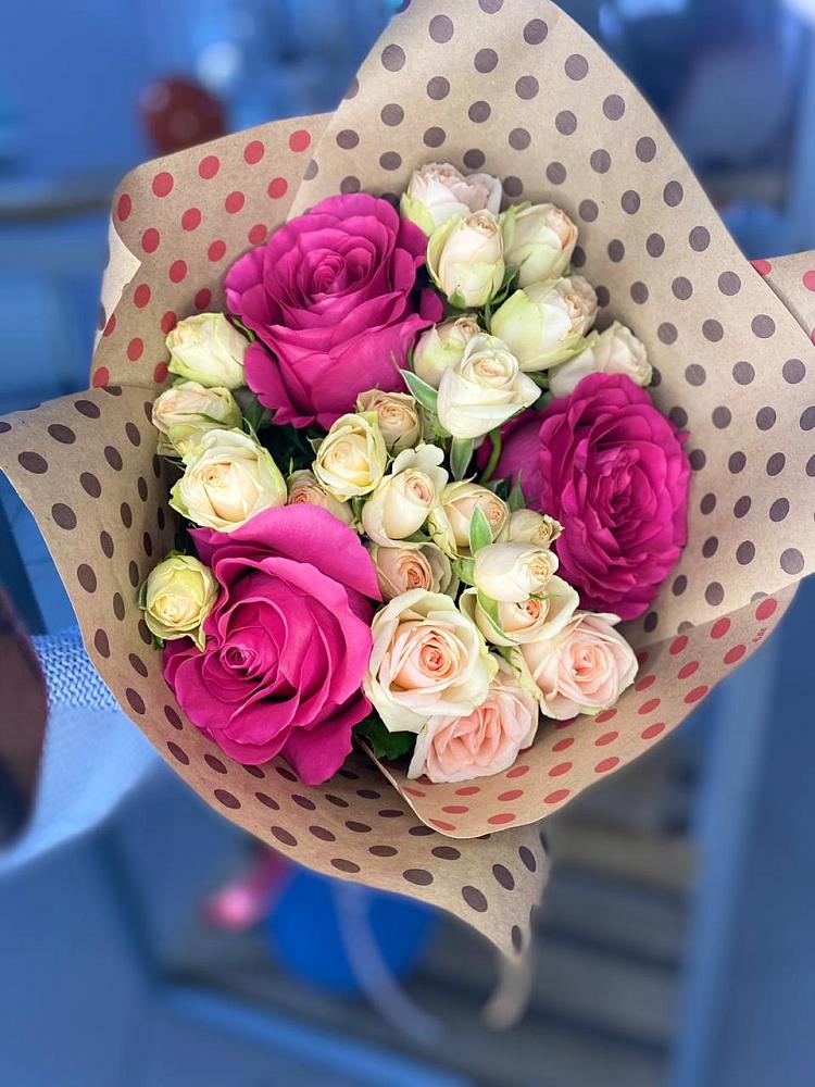 Букет цветов из: Розы в Первоавгустовском