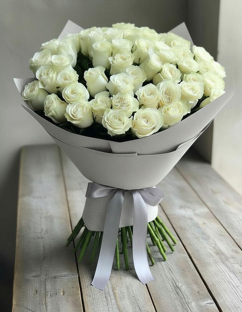 Букет 35 Белых роз в Первоавгустовском