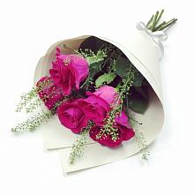 Букет цветов из:  Розы в Первоавгустовском