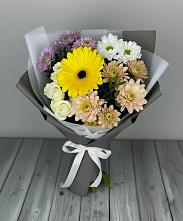 Букет цветов из:  Розы, Герберы и Хризантемы в Первоавгустовском