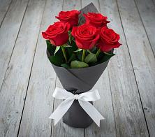 Букет 5 Красных роз Эдлесс Лав #REPLACE_PRED# Первоавгустовском