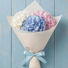 Букет цветов из:  Гортензия в Первоавгустовском
