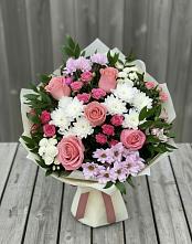 Букет цветов из:  Альстромерии, Гвоздики, Розы и Хризантемы в Первоавгустовском