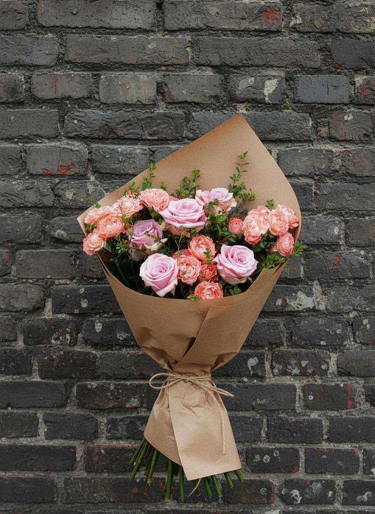 Букет цветов из: Розы в Первоавгустовском