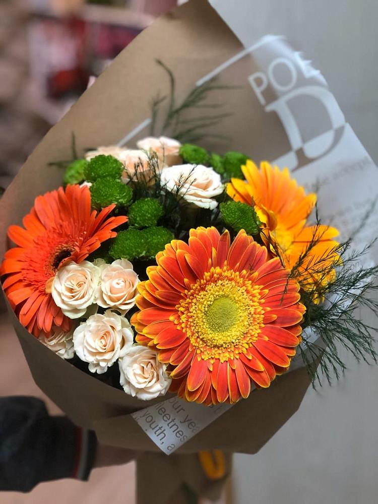 Букет цветов из: Герберы, Хризантемы и Розы в Первоавгустовском