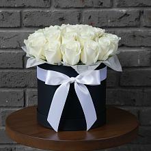 Цветочная композиция из Розы в шляпной коробке в Первоавгустовском